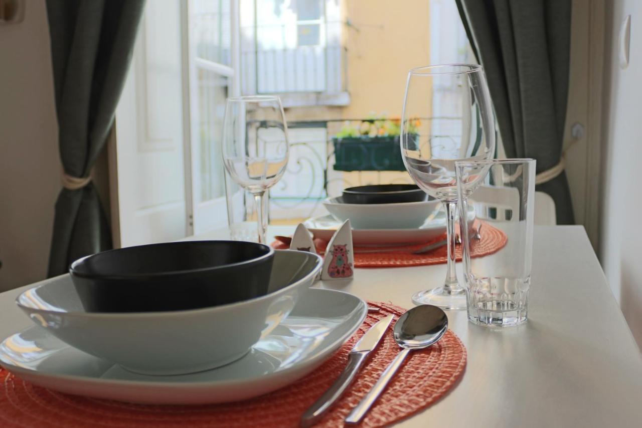 Crooked House Alfama Apartament