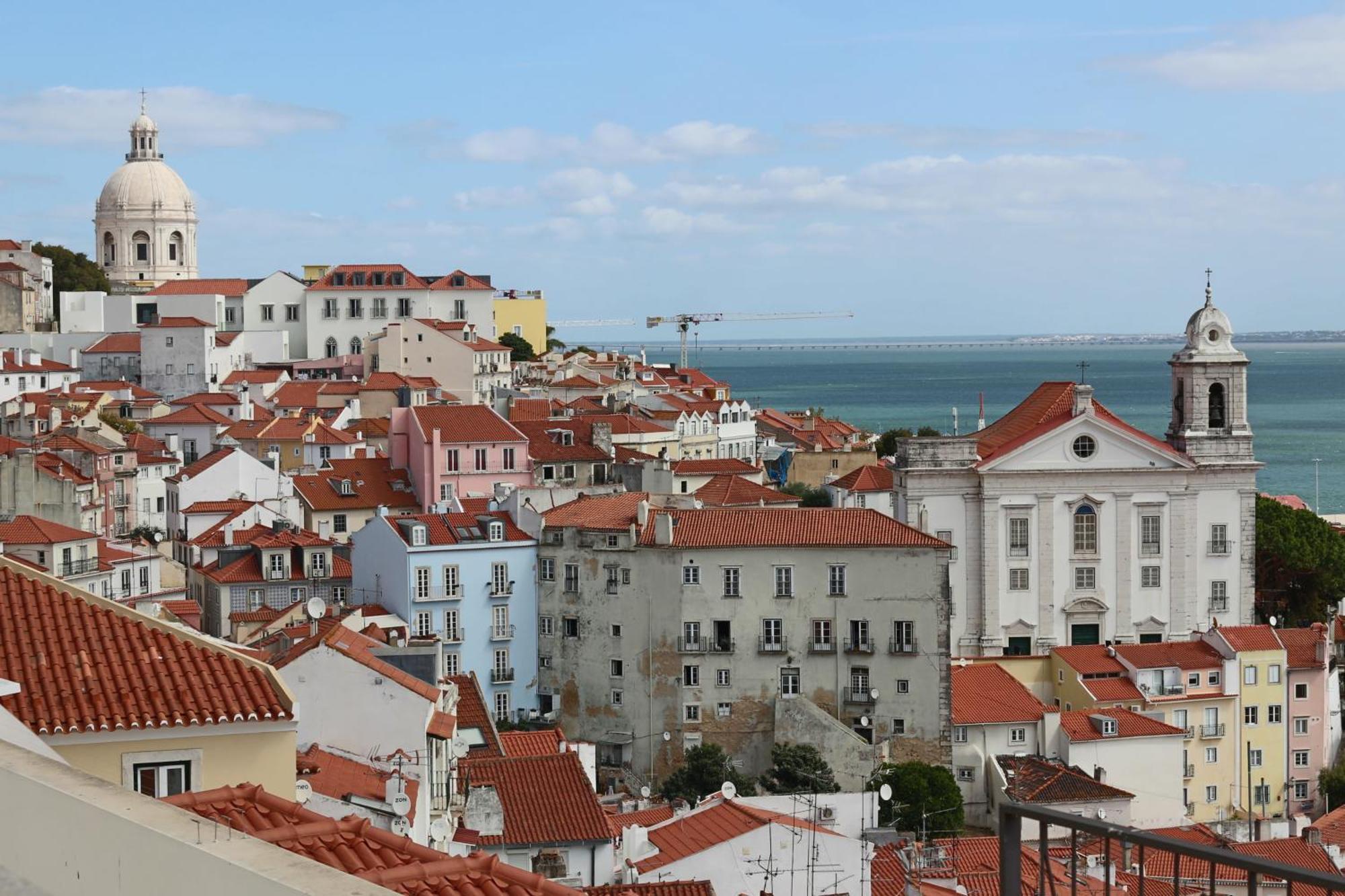 Crooked House Alfama Appartement *
